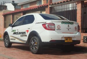 Renault lat tras
